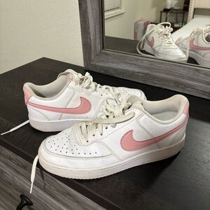 Nike White & Pink Air Force